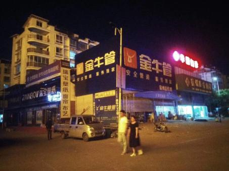 四点告诉你 万安市场门头招牌设计的重要性！