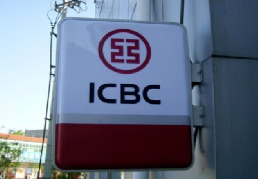  万安导致灯箱发黄的原因有哪些?